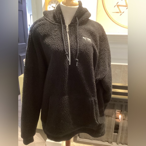 EUC PUMA Mens Downtown Sherpa HZ Top. Size XL. - Picture 4 of 4